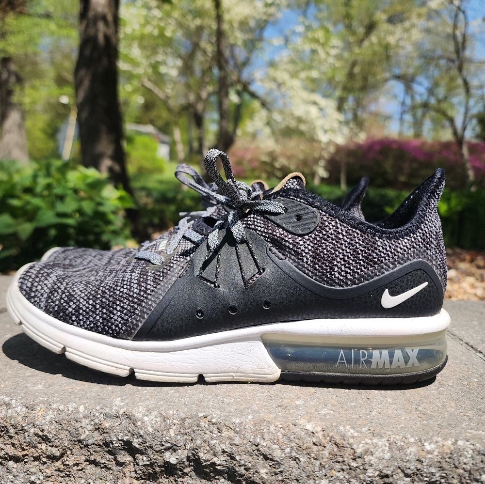 NIKE AIR MAX SEQUENT WOMENS SZ 7.5